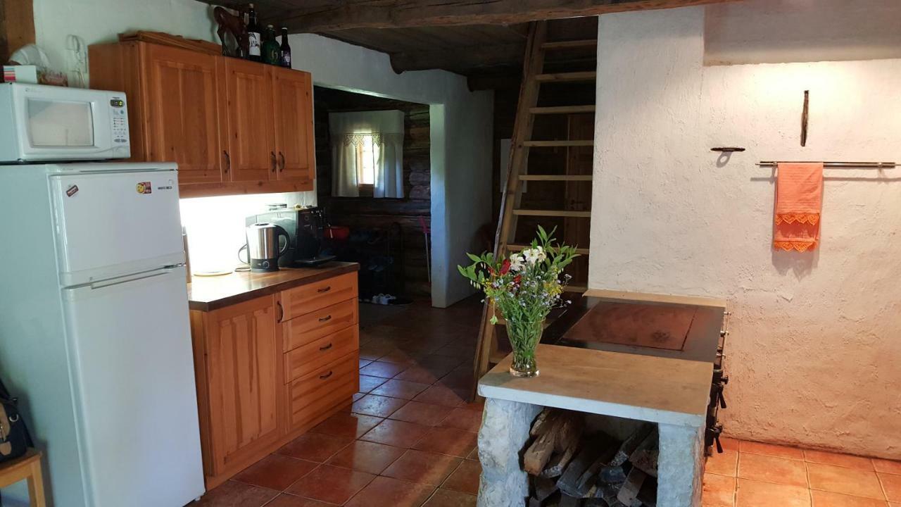Sihi Country House Hiievalja Buitenkant foto