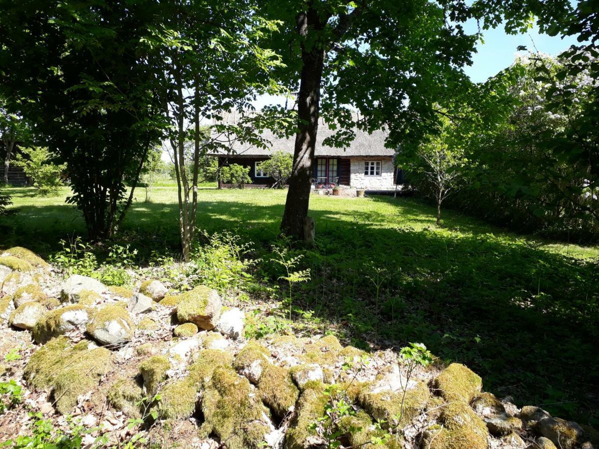 Sihi Country House Hiievalja Buitenkant foto